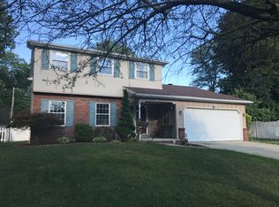 6178 Larchway Rd, Toledo, OH 43613