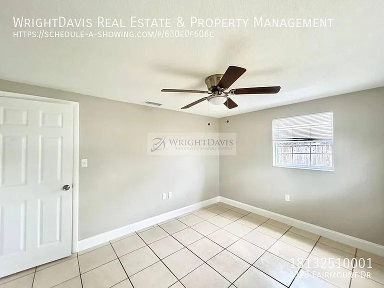 3323 Fairmount Dr — Photo 18