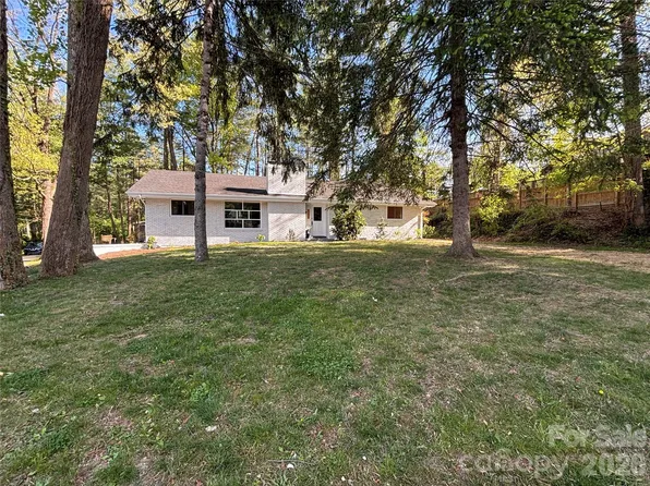 1110 & 36 3rd Ave W, Hendersonville, NC 28739