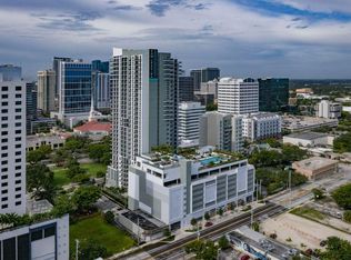 405 NE 3rd St PENTHOUSE 4, Fort Lauderdale, FL 33301