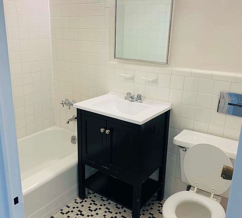 2nd image of 109-10 Queens Blvd #8E
