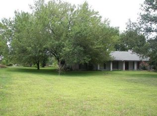 3212 Old Highway 105 E, Conroe, TX 77301