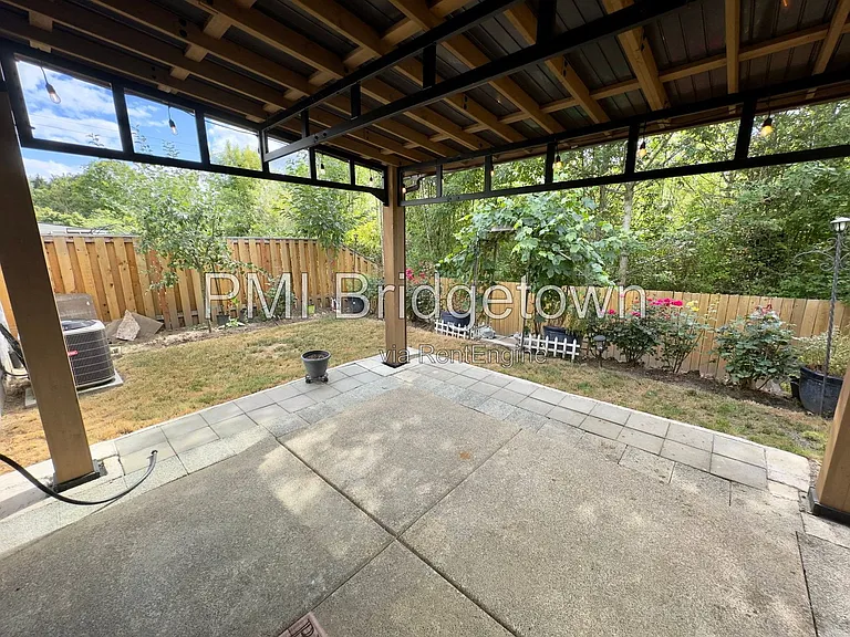 3715 SW 190th Ter — Photo 18