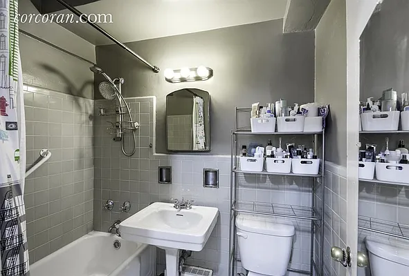 Sold by Corcoran | media 14