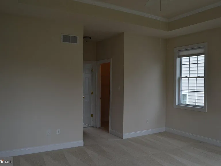 806 Wren Ln — Photo 19