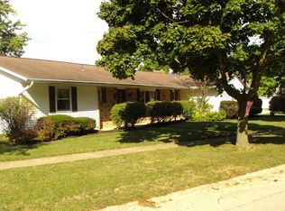 151 Timberlane Dr, Elyria, OH