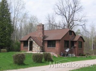 7101 Gardner Line Rd, Lexington, MI 48450