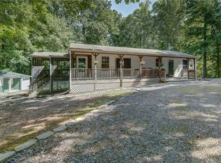 615 Plum Tree Rd, Bumpass, VA 23024