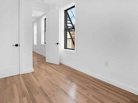 4th image of 251 W 92nd St APT 10C2