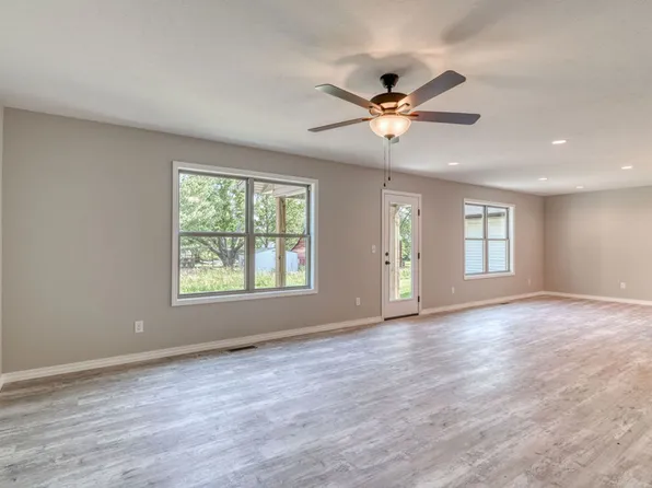 2620 N Prospect Ave, Springfield, MO 65803