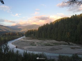 203 Big River Blvd E, Deming, WA 98244