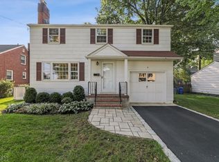 8 Lowell Ave, Summit, NJ 07901