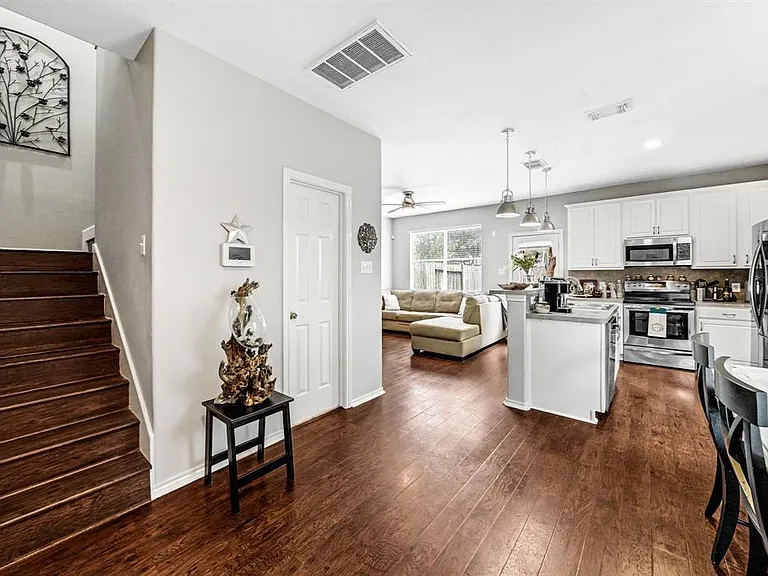 25214 Finchgrove Ln — Photo 7