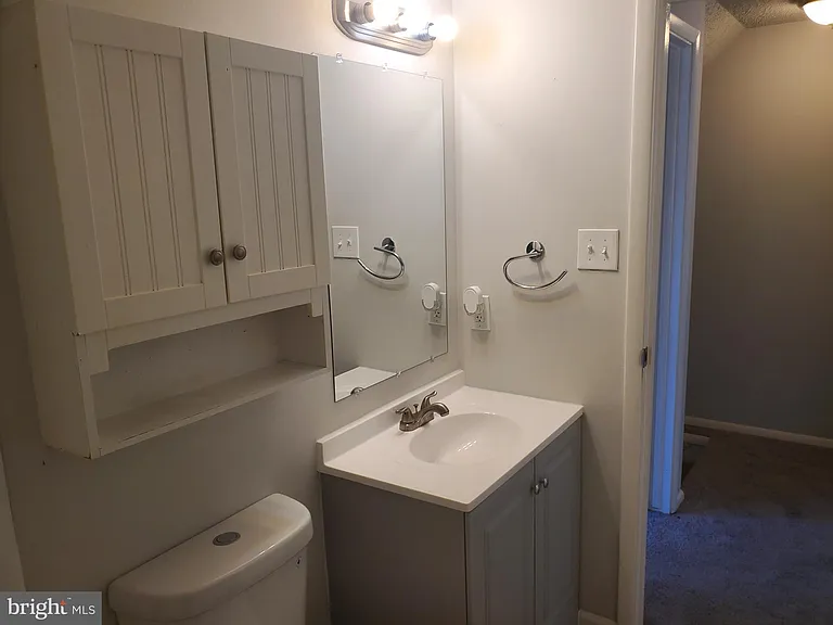 13524 Bentley Cir — Photo 7