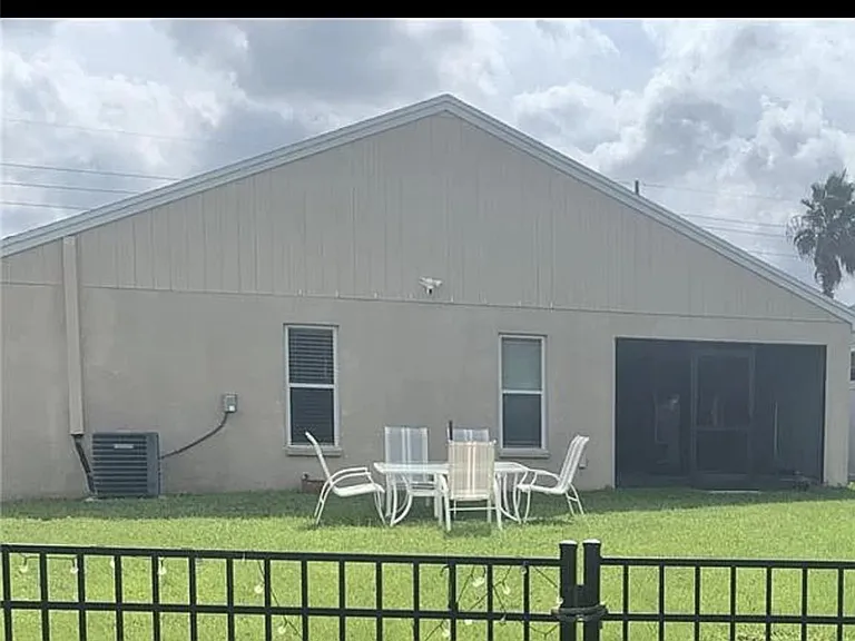11338 Southwind Lake Dr — Photo 13