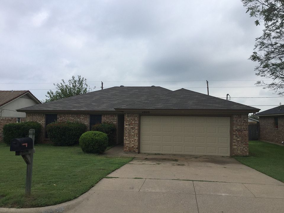 1st image of 2808 Southpark Ln