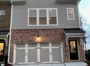 2440 Coosa Vly #29, Atlanta, GA 30339