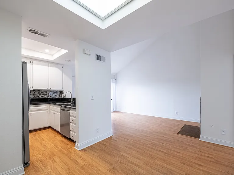 7225 Shoup Ave #17 — Photo 10