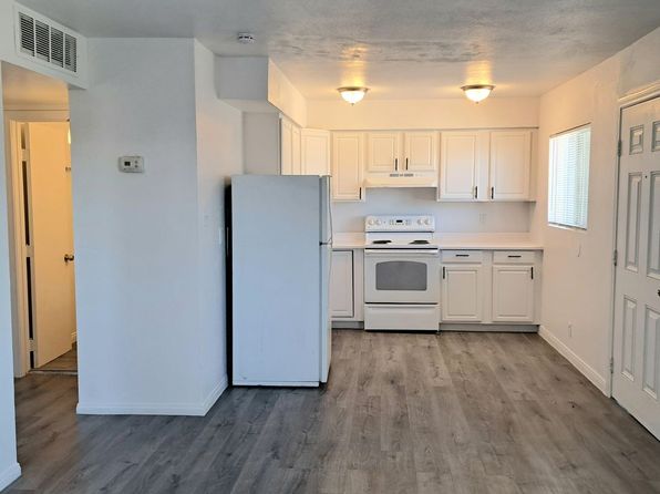 3361 Brussels St #4