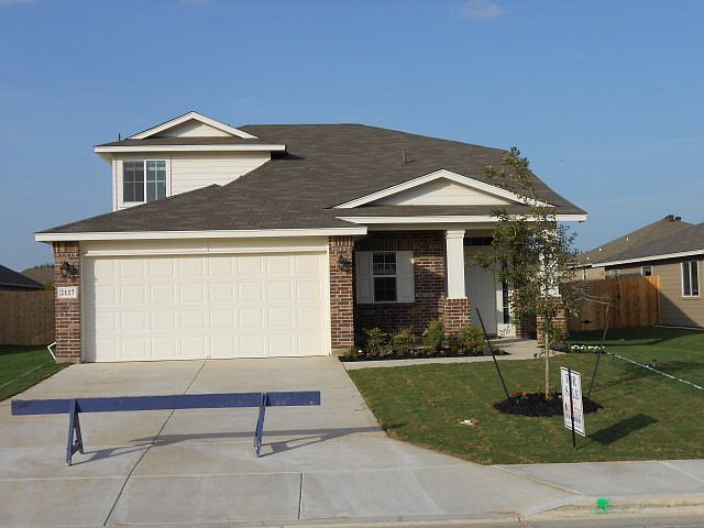 2nd image of 2117 Hazelwood