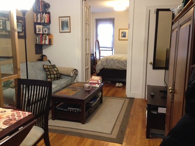 2nd image of 211 E 88th St #2B