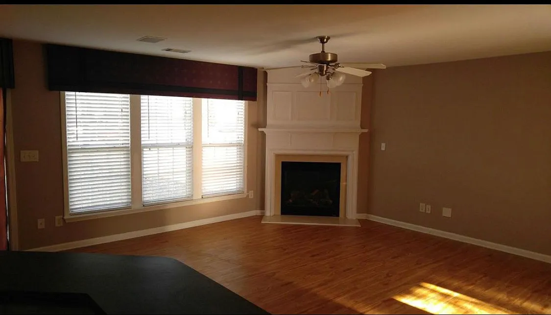 Tinsley Way SW, Atlanta — Photo 2