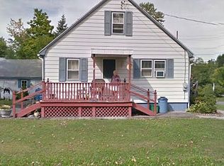 115 Joslen Blvd, Hudson, NY 12534