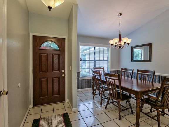 4th image of 1848 Bridgemont Trl