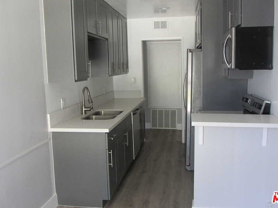 1st image of 711 Orange Grove Ave APT 302