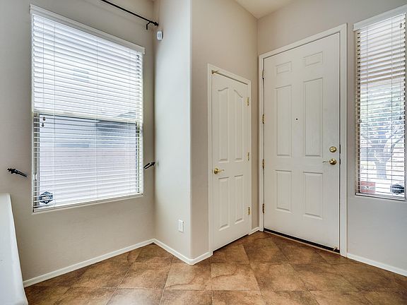 5th image of 10062 E Cedar Hill Dr