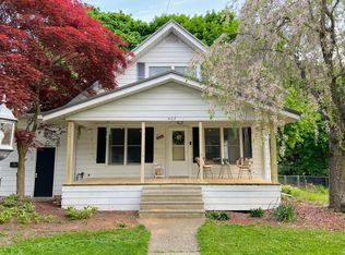 408 E Maple St, Fremont, MI 49412