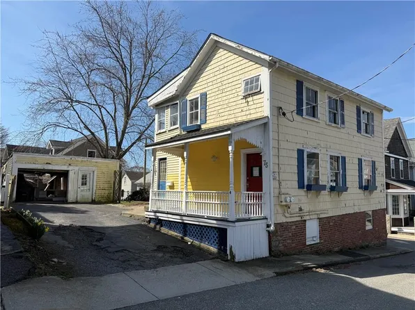 75 Pope St, Newport, RI 02840