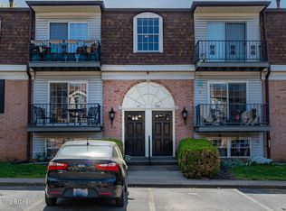 311 Chanel Ct APT 8, Louisville, KY