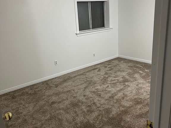 3rd image of 10208 N North County Blvd