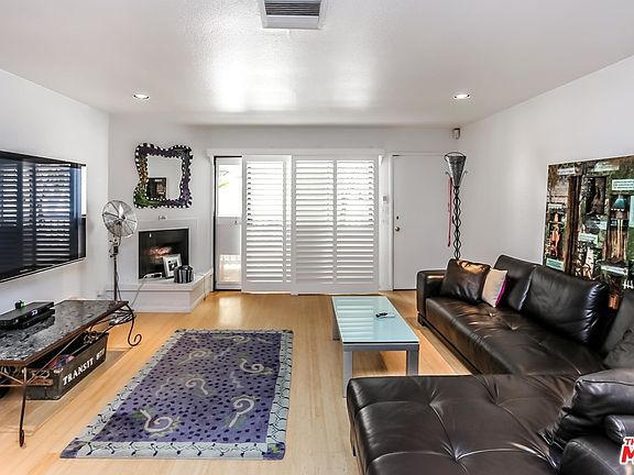 5th image of 11650 Mayfield Ave APT 2