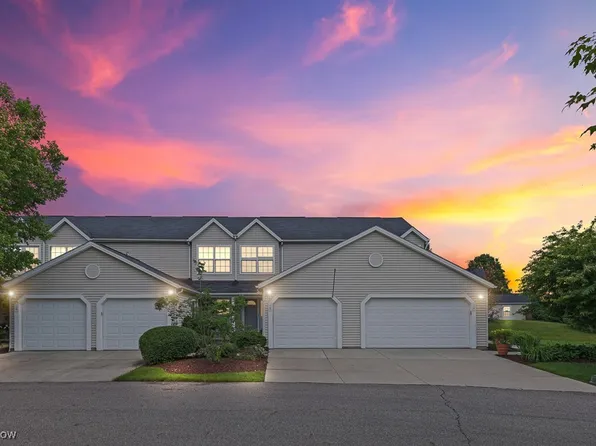 713 Goldleaf Ct, Streetsboro, OH 44241