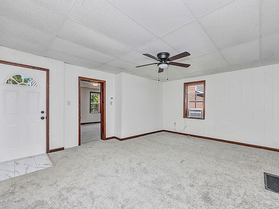 3rd image of 315 S C St