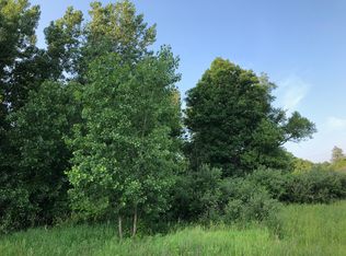 9526 Modena Farms, South Lyon, MI 48178