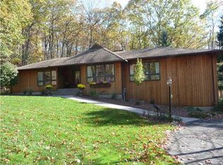 56 Fairhaven Dr, Middlebury, CT 06762