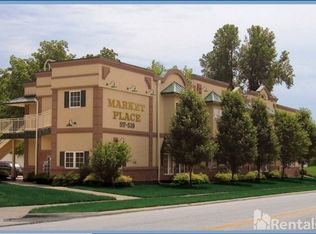 539 SW Market St, Lees Summit, MO 64063