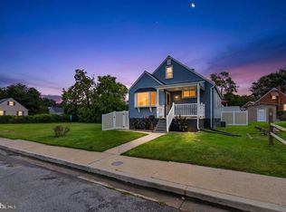 7829 Aiken Ave, Parkville, MD 21234