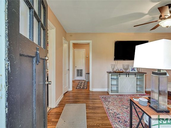 4th image of 45 Nelson Avenue