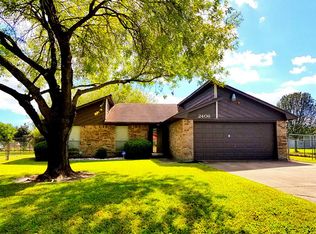 2406 Foxglove St, Highlands, TX 77562