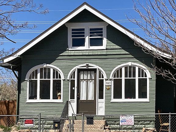 3rd image of 902 Ouray Ave