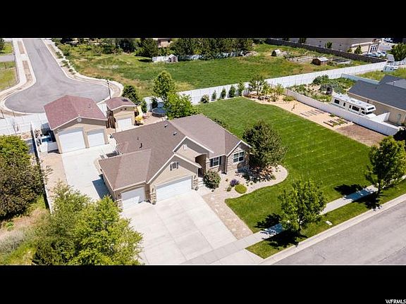 2nd image of 5702 W Karalynn Ct