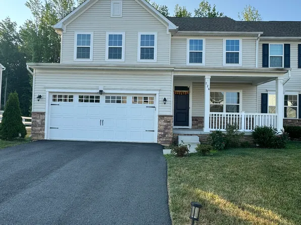 226 Felix Dr, Newark, DE 19713