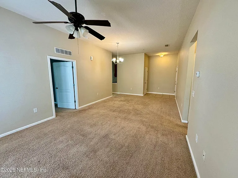 100 Brannan Pl #104 — Photo 3