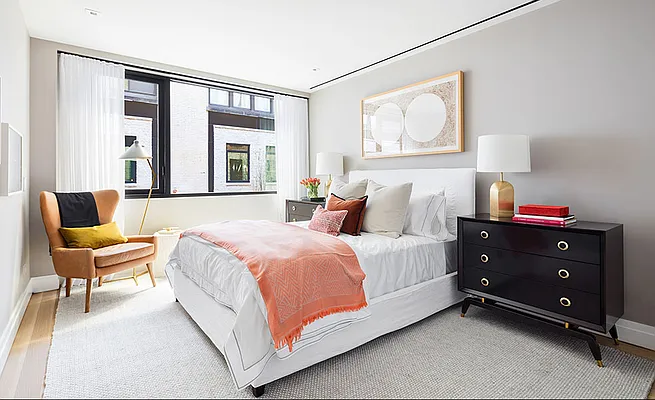 Rented by A & I Broadway | media 20