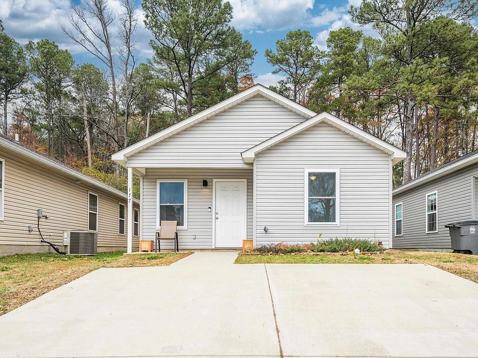 1st image of 177 Chelle St