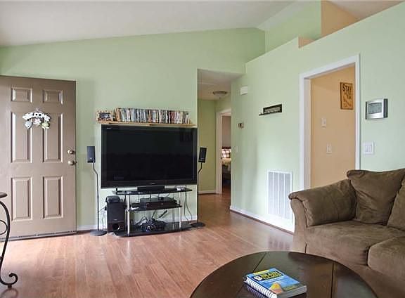 3rd image of 501 Country Village Dr